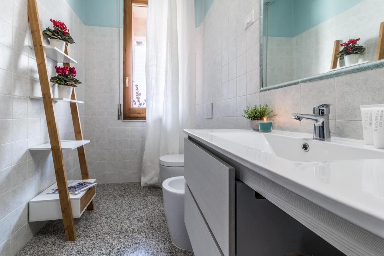 Boutique Apartments Collection-L'Attimo Fuggente ساساري المظهر الخارجي الصورة
